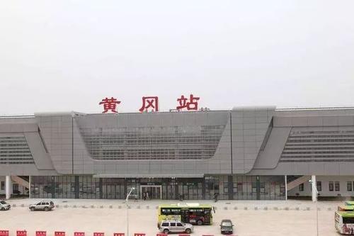 &#19975;&#35937;&#22478;&#20307;&#32946;&#45;&#19975;&#35937;&#22478;&#65288;&#20013;&#22269;&#65289;&#20844;&#21496;