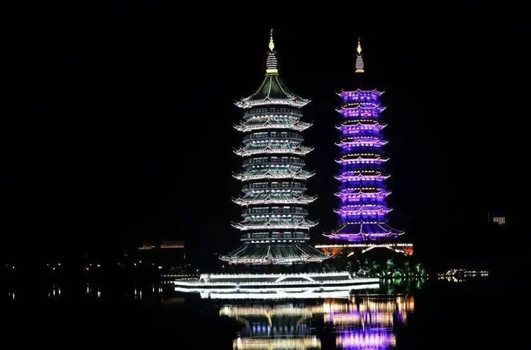 &#19975;&#35937;&#22478;&#20307;&#32946;&#45;&#19975;&#35937;&#22478;&#65288;&#20013;&#22269;&#65289;&#20844;&#21496;