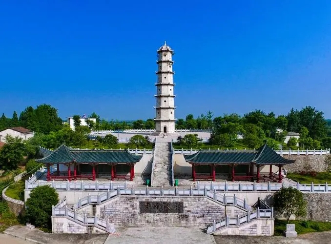 &#19975;&#35937;&#22478;&#20307;&#32946;&#45;&#19975;&#35937;&#22478;&#65288;&#20013;&#22269;&#65289;&#20844;&#21496;