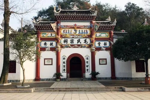 &#19975;&#35937;&#22478;&#20307;&#32946;&#45;&#19975;&#35937;&#22478;&#65288;&#20013;&#22269;&#65289;&#20844;&#21496;