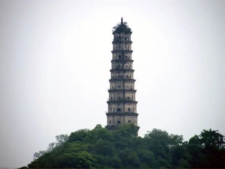 &#19975;&#35937;&#22478;&#20307;&#32946;&#45;&#19975;&#35937;&#22478;&#65288;&#20013;&#22269;&#65289;&#20844;&#21496;