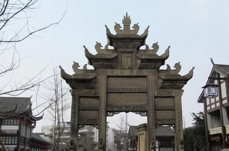 &#19975;&#35937;&#22478;&#20307;&#32946;&#45;&#19975;&#35937;&#22478;&#65288;&#20013;&#22269;&#65289;&#20844;&#21496;