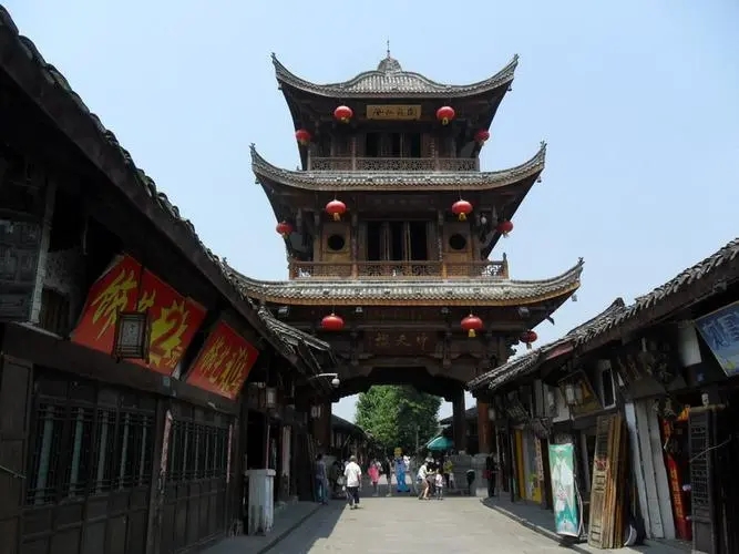 &#19975;&#35937;&#22478;&#20307;&#32946;&#45;&#19975;&#35937;&#22478;&#65288;&#20013;&#22269;&#65289;&#20844;&#21496;