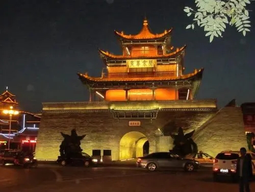 &#19975;&#35937;&#22478;&#20307;&#32946;&#45;&#19975;&#35937;&#22478;&#65288;&#20013;&#22269;&#65289;&#20844;&#21496;